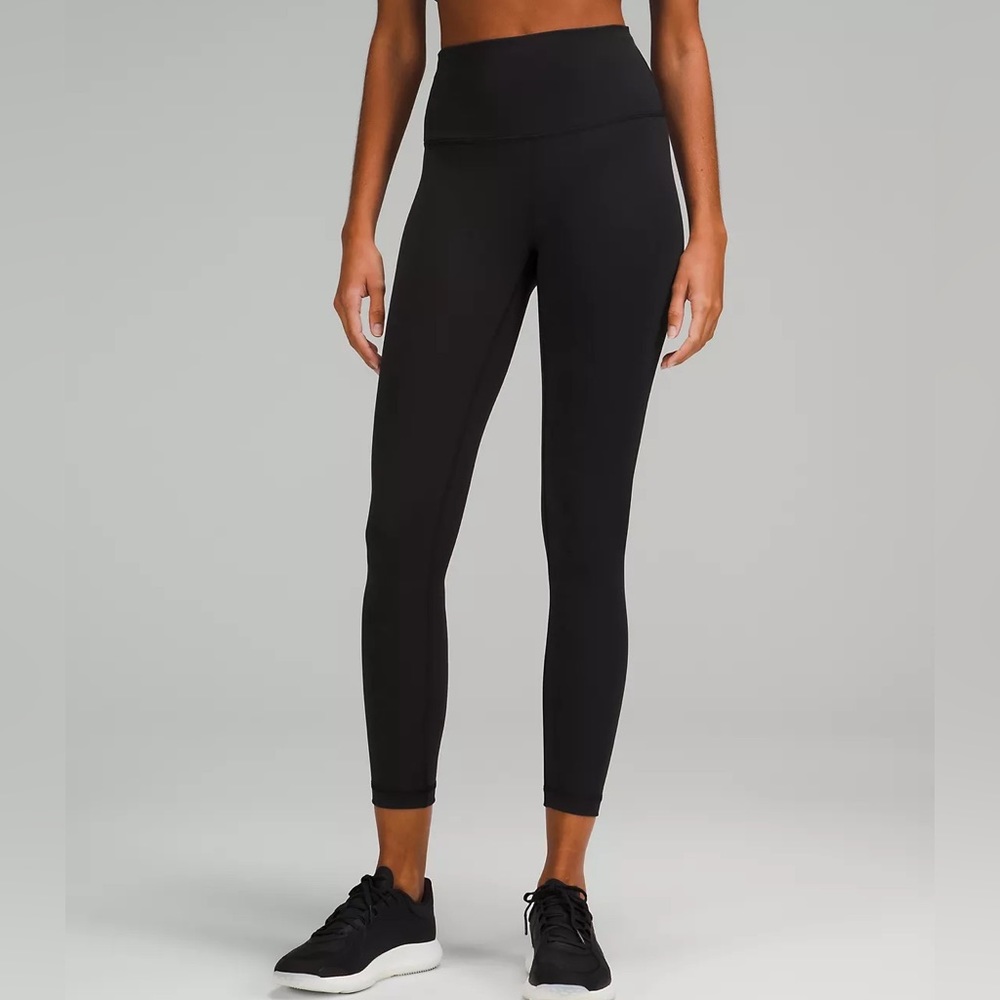Lululemon wonder train tight size 6 25 inch worn once